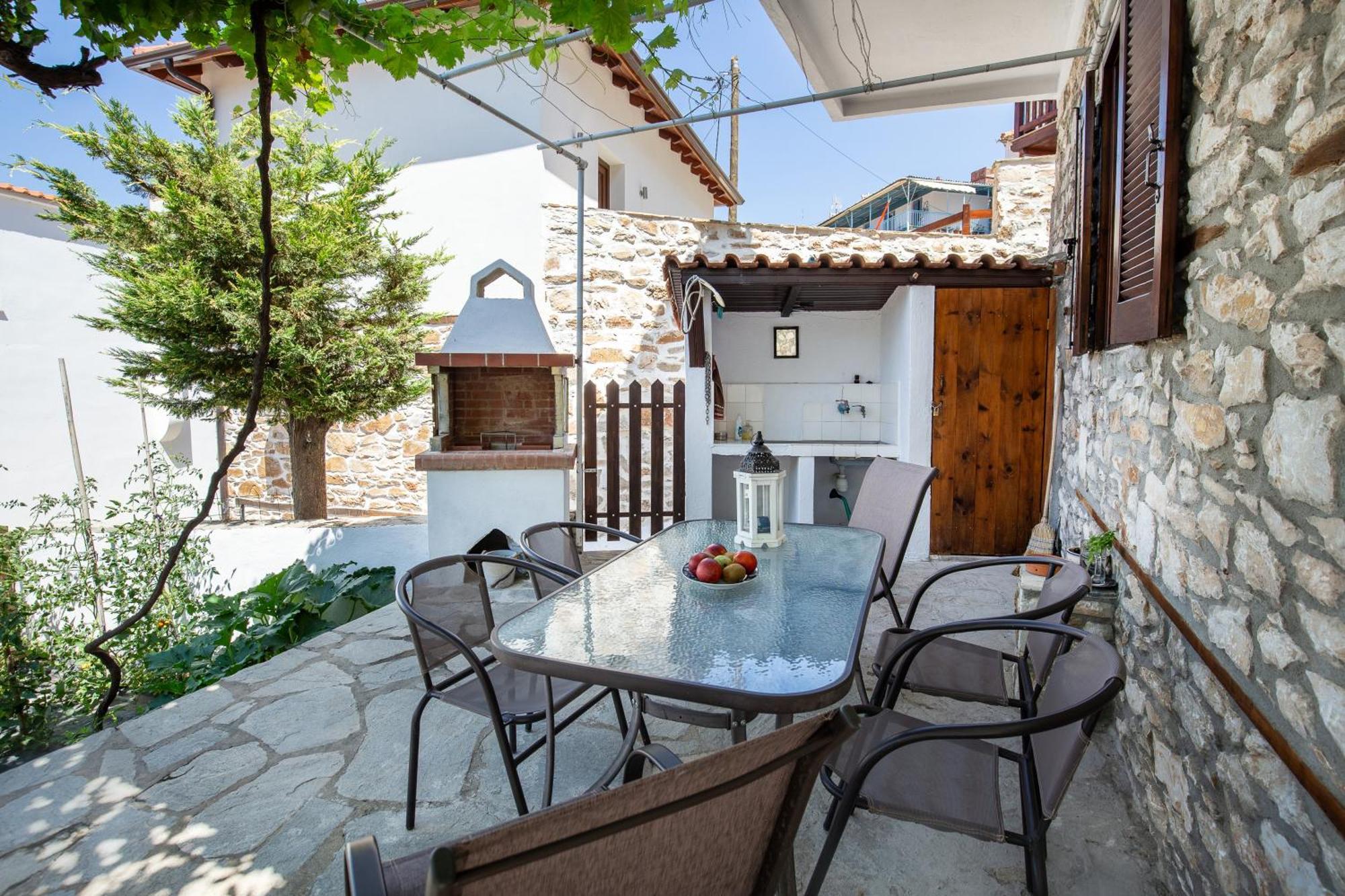 Cozy Traditional House In Thassos, Kallirachi Kallirákhi Exterior foto